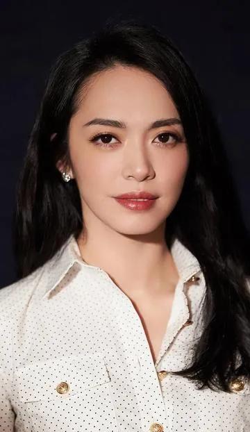 姚晨 职业生涯_姚晨 早年经历_姚姓女明星