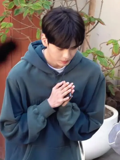 黑料太多不适合做明星,_制片人眼中的黑榜艺人_内娱黑榜艺人名单